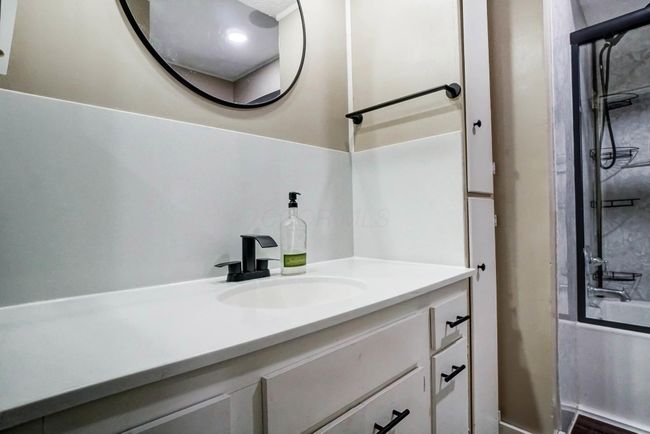 Updated bathroom! | Image 14