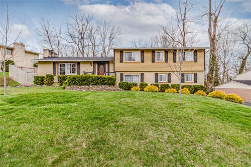 325 Thelma Ave, Dayton, OH, 45415-2140 | Card Image