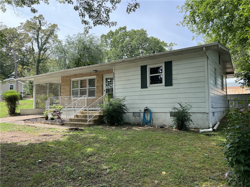 Cherry Ln, Harrison, AR 72601