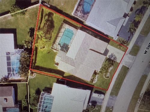 7824 Sunflower Dr, Margate, FL, 33063-6843 | Card Image