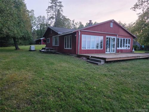 5136 Hardwood Trl, Hubbard Lake, MI, 49747-8602 | Card Image