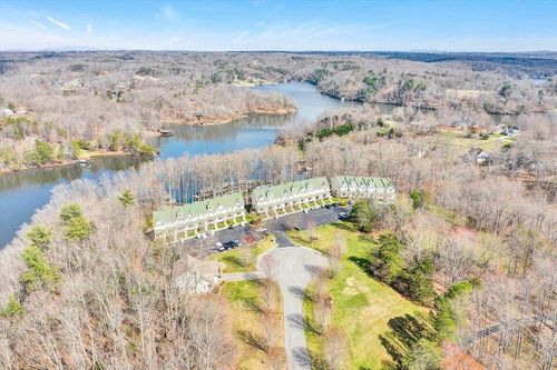 a-2-231 Mountain Cove Dr, Hardy, VA, 24101-6315 | Card Image