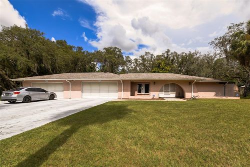 8976 Lake Dr, New Port Richey, FL, 34654-4819 | Card Image