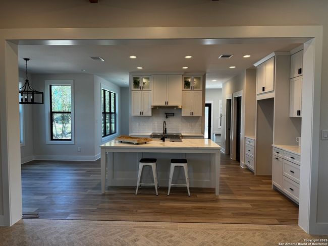 166 Restless Wind, House other with 4 bedrooms, 5 bathrooms and null parking in Spring Branch TX | Image 9
