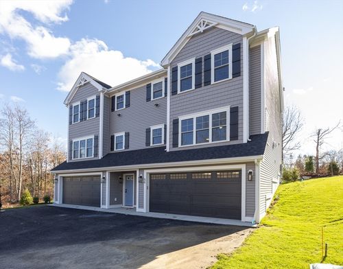 54-54 Baltic St, Attleboro, MA, 02703-7551 | Card Image