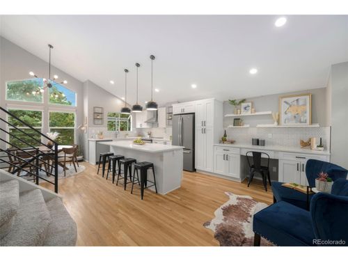6431 Freeport Dr, Highlands Ranch, CO, 80130-3336 | Card Image