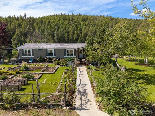b-1574 Pine Creek Rd, Tonasket, WA, 98855-9735 | Card Image
