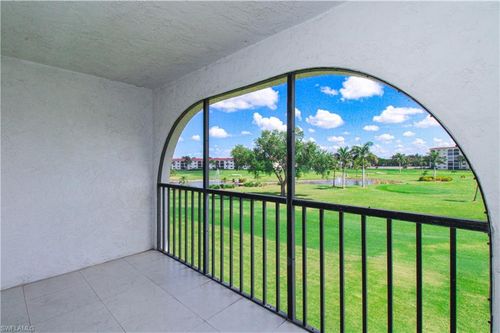 303-41 High Point Cir, NAPLES, FL, 34103-4237 | Card Image