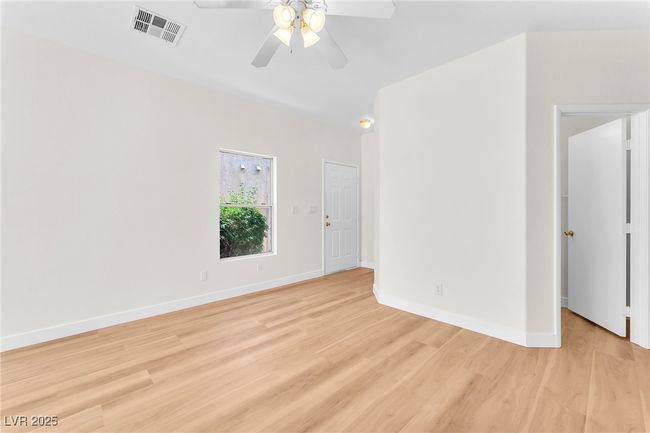2563 Land Rush Dr, Townhouse with 2 bedrooms, 3 bathrooms and null parking in Henderson NV | Image 27
