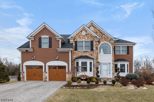 154 Scarborough Rd, Belle Mead, NJ, 08502-5863 | Card Image