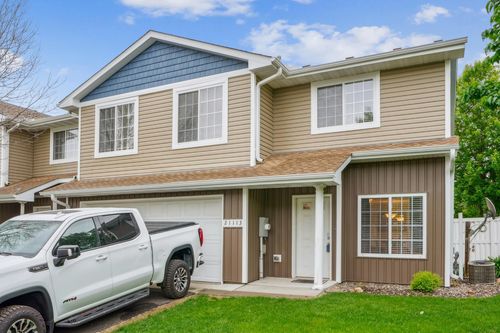 21113 S Clydesdale Curv, Forest Lake, MN, 55025-7118 | Card Image