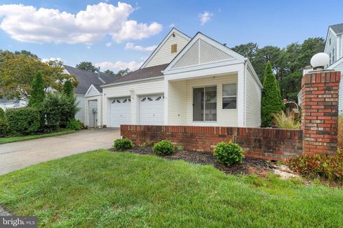 96 Deerfield Dr, Manahawkin, NJ, 08050-5415 | Card Image