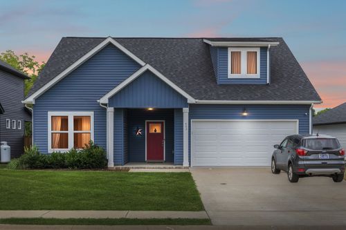 483 Kinslow Ct, Clarksville, TN, 37040-2047 | Card Image