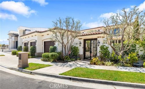 7 Rocky Point Rd, Corona Del Mar, CA, 92625-1030 | Card Image