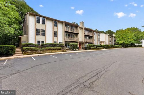 33 Sequoia Ct, MARLTON, NJ, 08053-3768 | Card Image