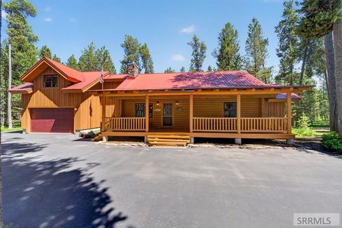 4484 Sandstone, Island Park, ID, 83429 | Card Image