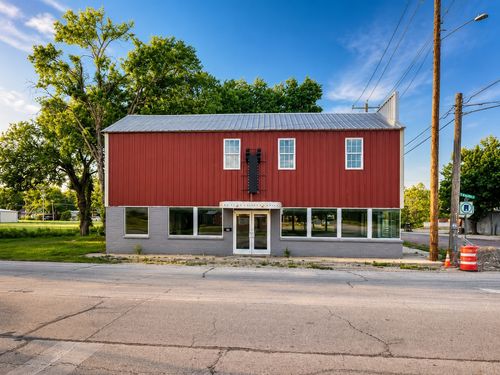 304 S Patrick St, Dublin, TX, 76446-2750 | Card Image