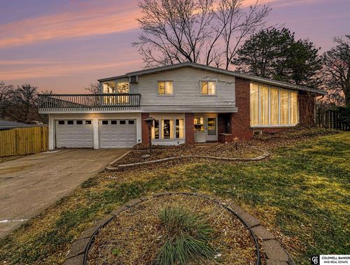 6700 S Bermuda Dr, Lincoln, NE, 68506-2308 | Card Image