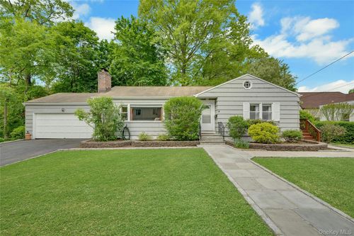 21 Benedict Rd, White Plains, NY, 10607-1501 | Card Image