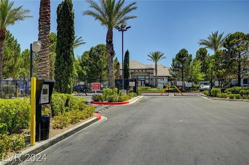 2009-7255 W Sunset Road, Las Vegas, NV, 89113 | Card Image