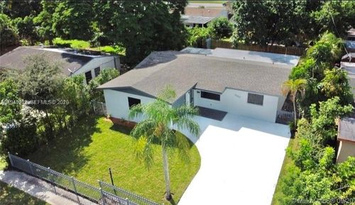7450 Hope St, Hollywood, FL, 33024-2718 | Card Image