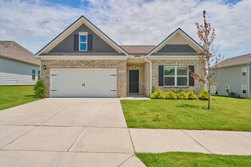 220 Summerlin Dr, Gallatin, TN, 37066-6216 | Card Image