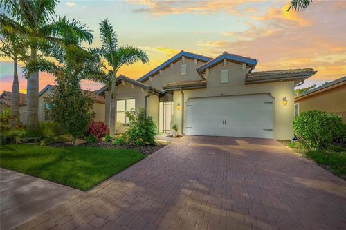 340 Toscavilla Blvd, Nokomis, FL, 34275-1018 | Card Image