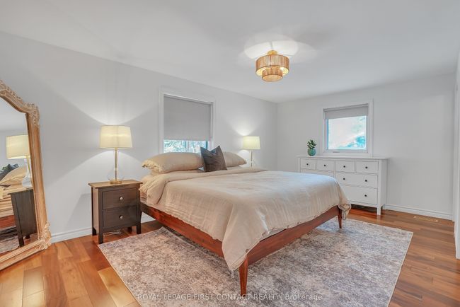 11 Vernar Dr, House other with 4 bedrooms, 3 bathrooms and 6 parking in Midhurst ON | Image 14