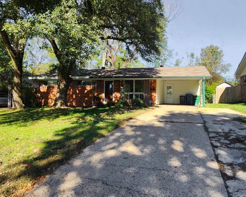 10012 Ronald Dr, Little Rock, AR, 72205-2148 | Card Image