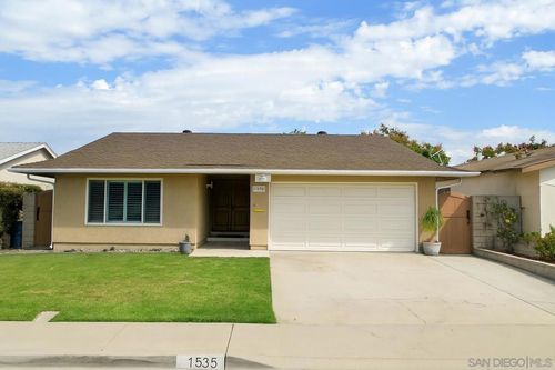 1535 Oakden Dr, San Diego, CA, 92154-3921 | Card Image