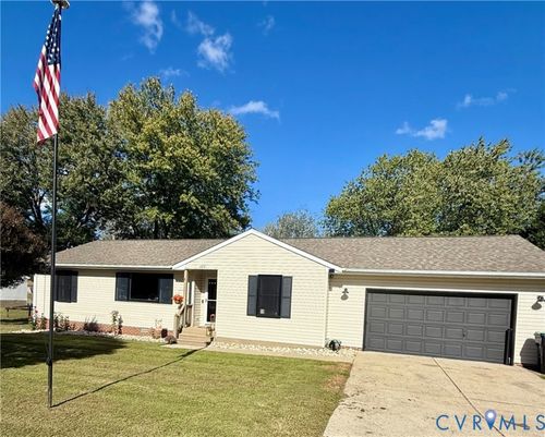 223 Loch Haven Dr, Williamsburg, VA, 23188-7042 | Card Image