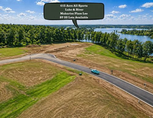 15373 Makarios Pass, Leo, IN, 46765 | Card Image