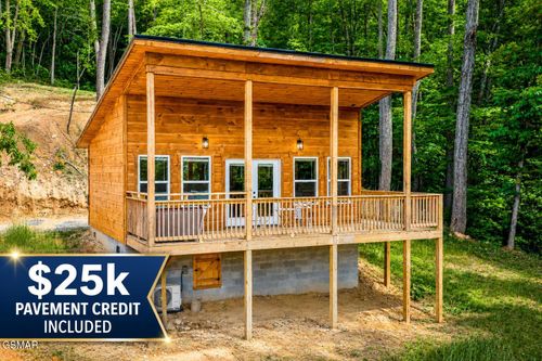 2122 Bluff Mtn Road, Sevierville, TN, 37876 | Card Image