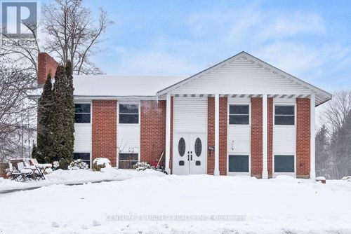 232 Queen St, Cobourg, ON, K9A1N5 | Card Image