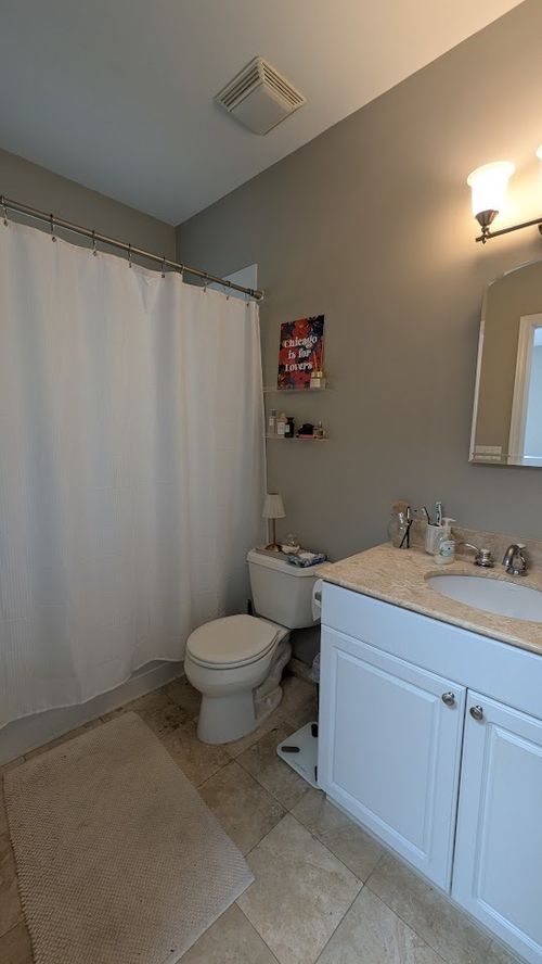 apt-3-4956 Ridgeway Ave, Chicago, IL, 60625-6062 | Card Image