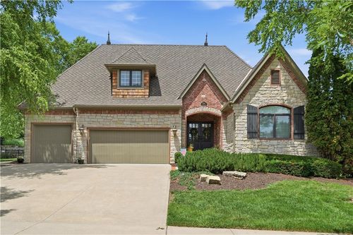 10500 W 163rd St, Overland Park, KS, 66221-8518 | Card Image