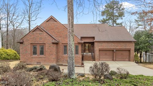 207 Muirfield Ln, Clayton, NC, 27527-7509 | Card Image
