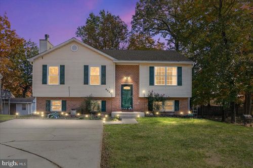 6401 Seta Dr, Lanham, MD, 20706-3562 | Card Image