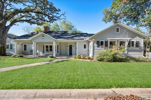 1100 Governors Dr, Corsicana, TX, 75110-2618 | Card Image