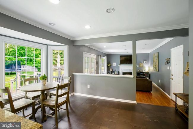 8518 Chase Glen Cir, House other with 5 bedrooms, 4 bathrooms and null parking in FAIRFAX STATION VA | Image 12