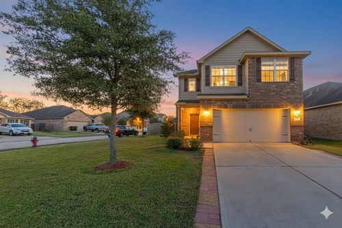 511 Oporto Path, Crosby, TX, 77532-1340 | Card Image