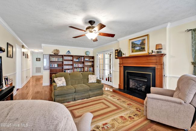 293 White Pine Rd, House other with 3 bedrooms, 2 bathrooms and null parking in Lake Waccamaw NC | Image 5