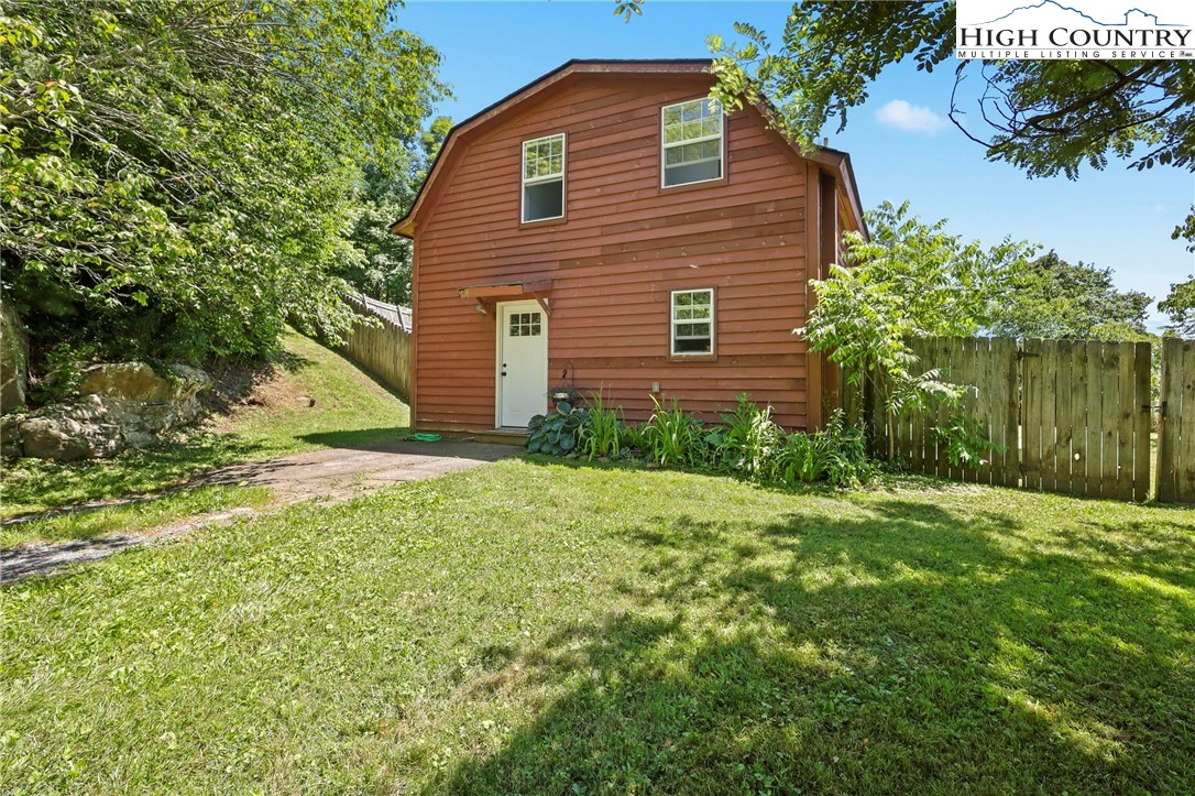 Church Ridge Rd, Vilas, NC 28692