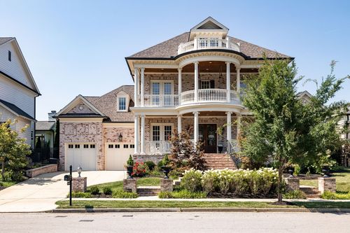 813 Stonewater Blvd, Franklin, TN, 37064-5161 | Card Image