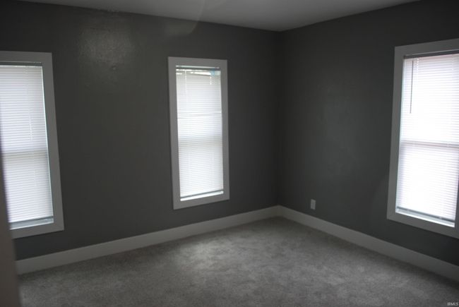 501 N 2 Nd St, House other with 4 bedrooms, 1 bathrooms and null parking in Elkhart IN | Image 8