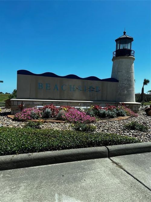 3221 Bay Ridge Dr, Palacios, TX, 77465-2215 | Card Image