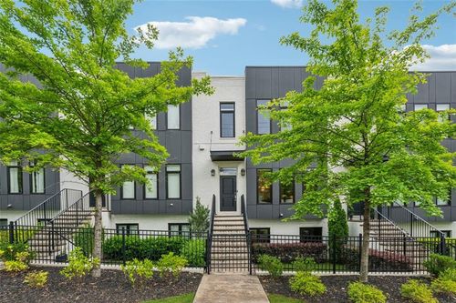 1106 Briar Cove Cir, Atlanta, GA, 30329-3853 | Card Image