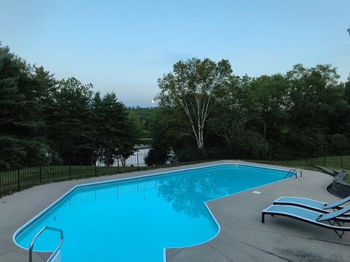 4373 River Rd, Bristol, NH, 03222-3831 | Card Image