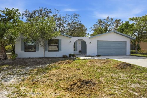 7275 Edinburgh Way, Weeki Wachee, FL, 34613-7452 | Card Image