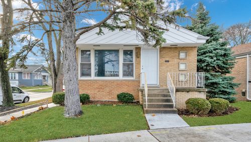 6420 Windsor Avenue, Berwyn, IL, 60402 | Card Image